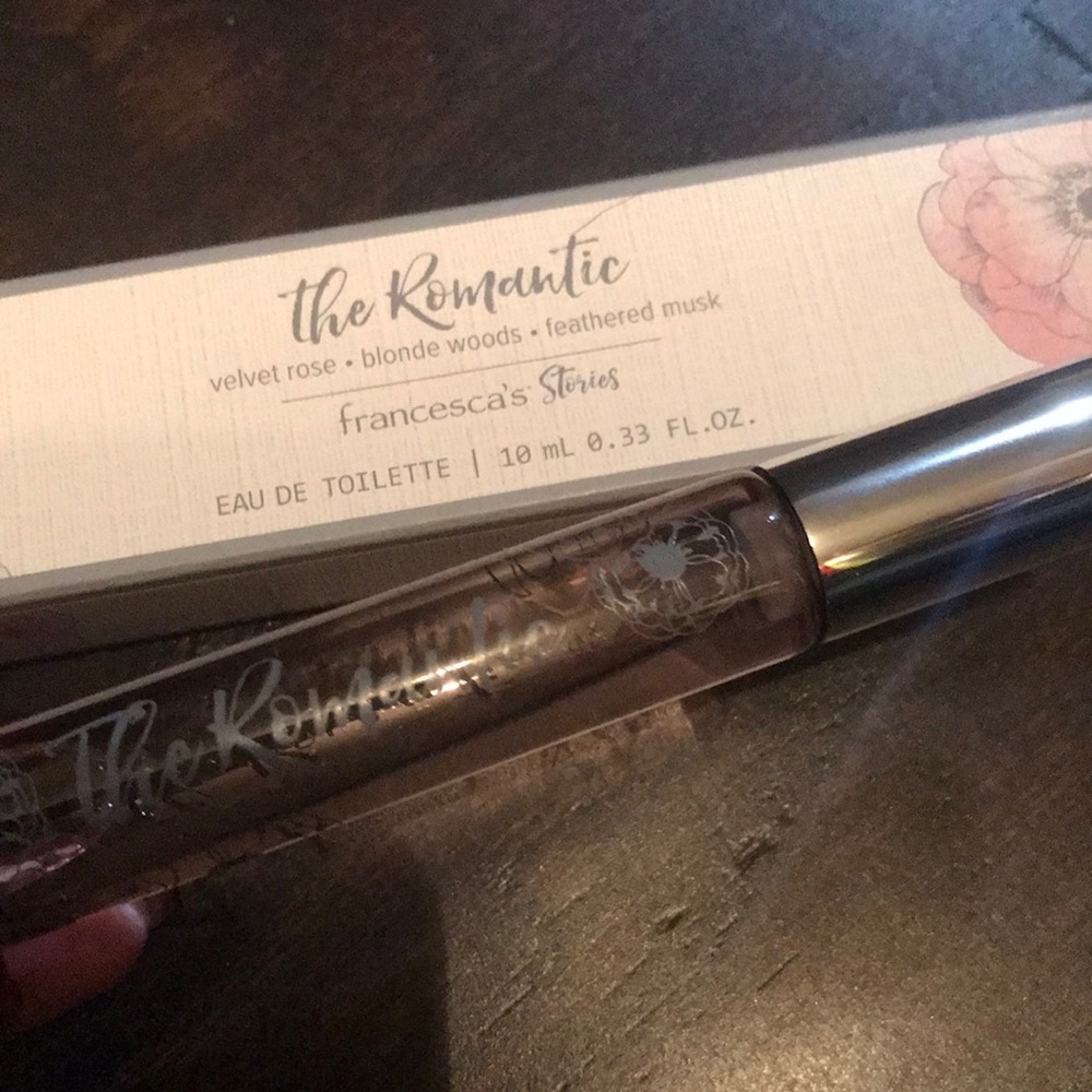 NWT - Francesca’s Roll on Perfume - The Romantic